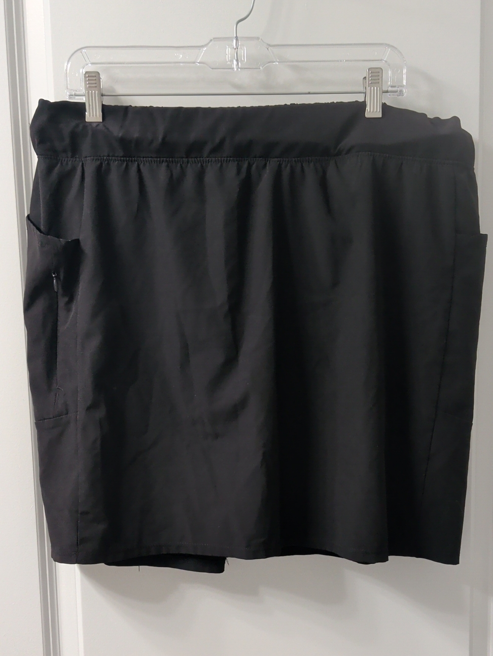 Women’s Black Active Skort with Side Pockets